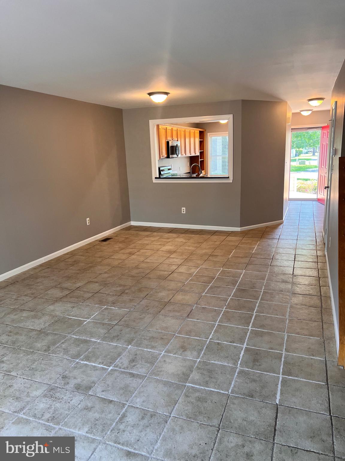 BRIDGEPOINTE - Residential