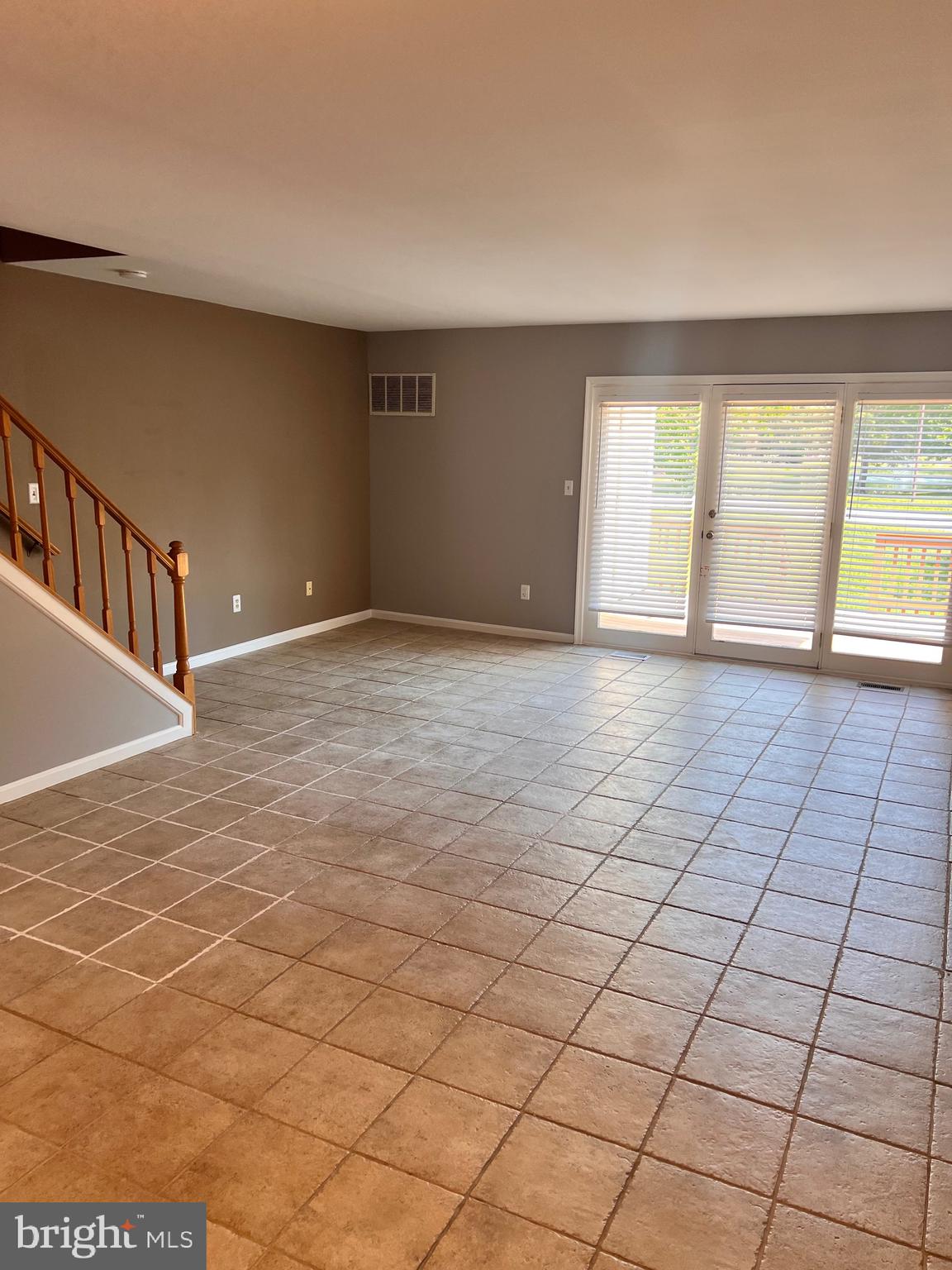 BRIDGEPOINTE - Residential