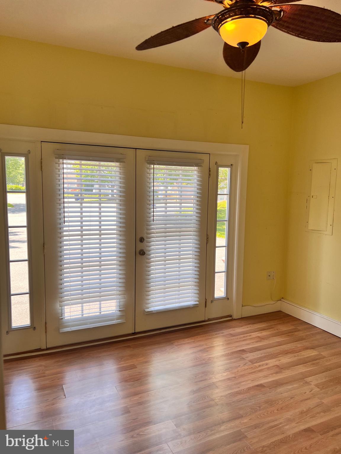 BRIDGEPOINTE - Residential