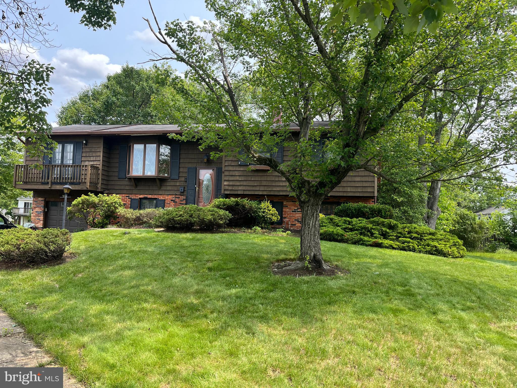 503 GLANDEL COURT