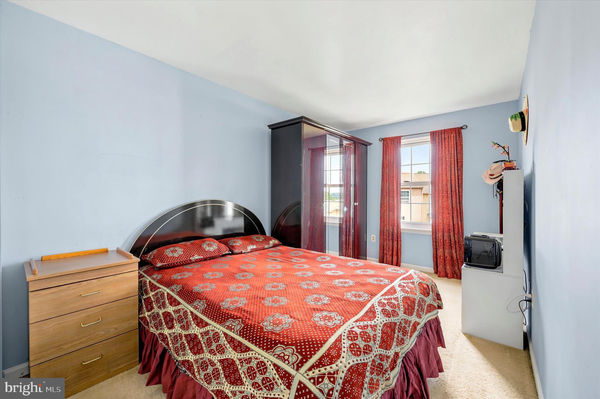 HERITAGE MANOR - Residential
