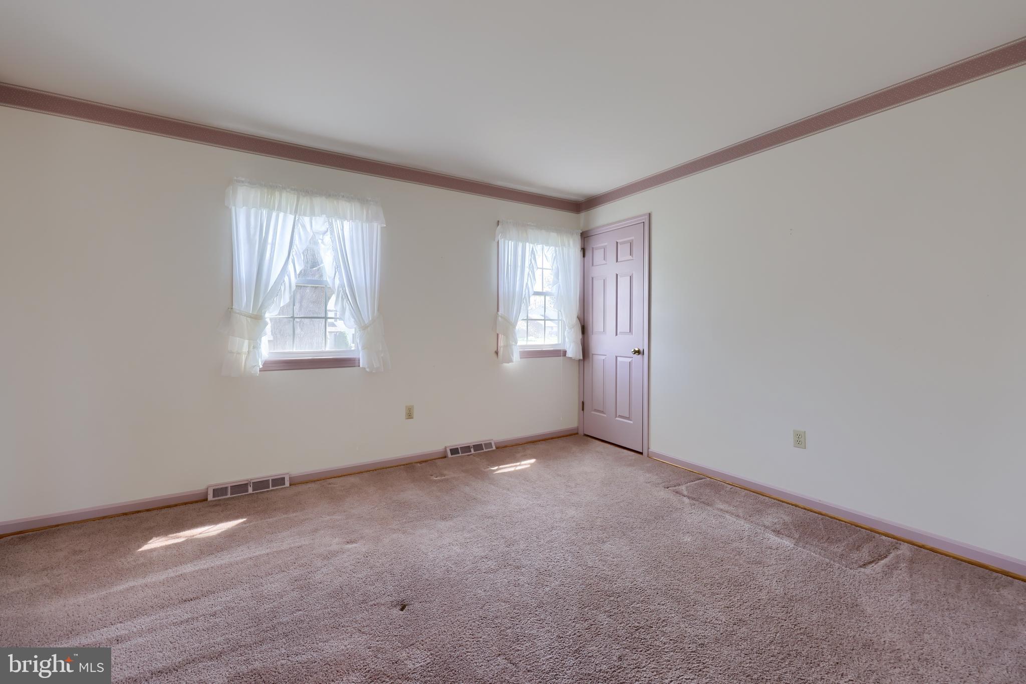 EAST HEMPFIELD TWP - Residential