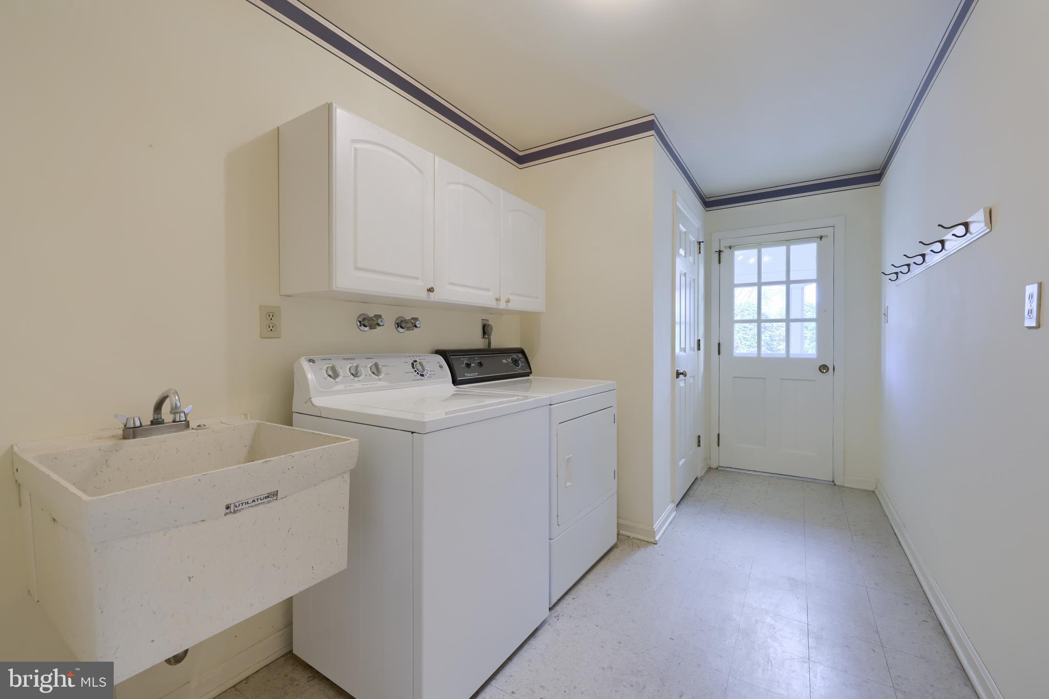 EAST HEMPFIELD TWP - Residential