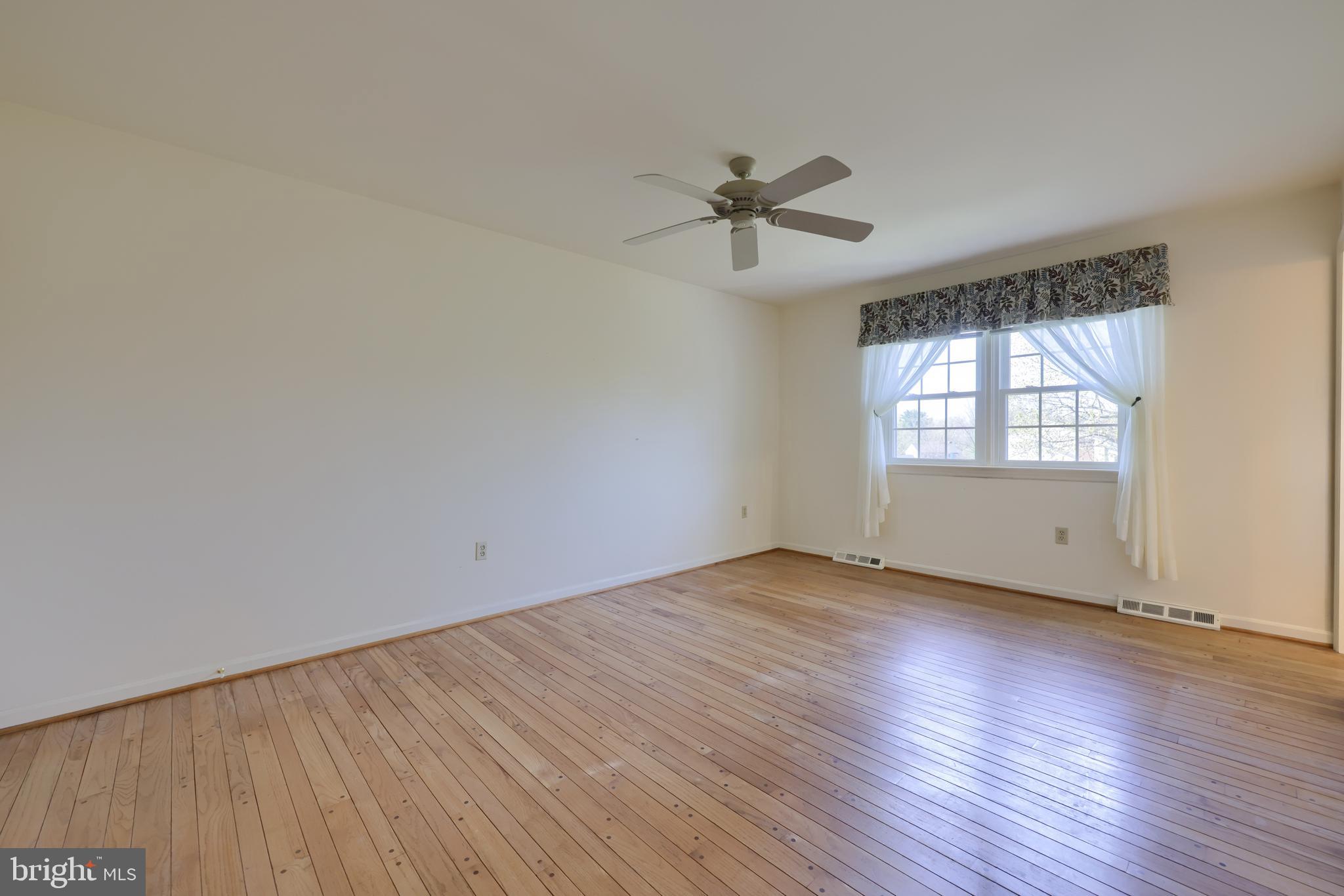 EAST HEMPFIELD TWP - Residential