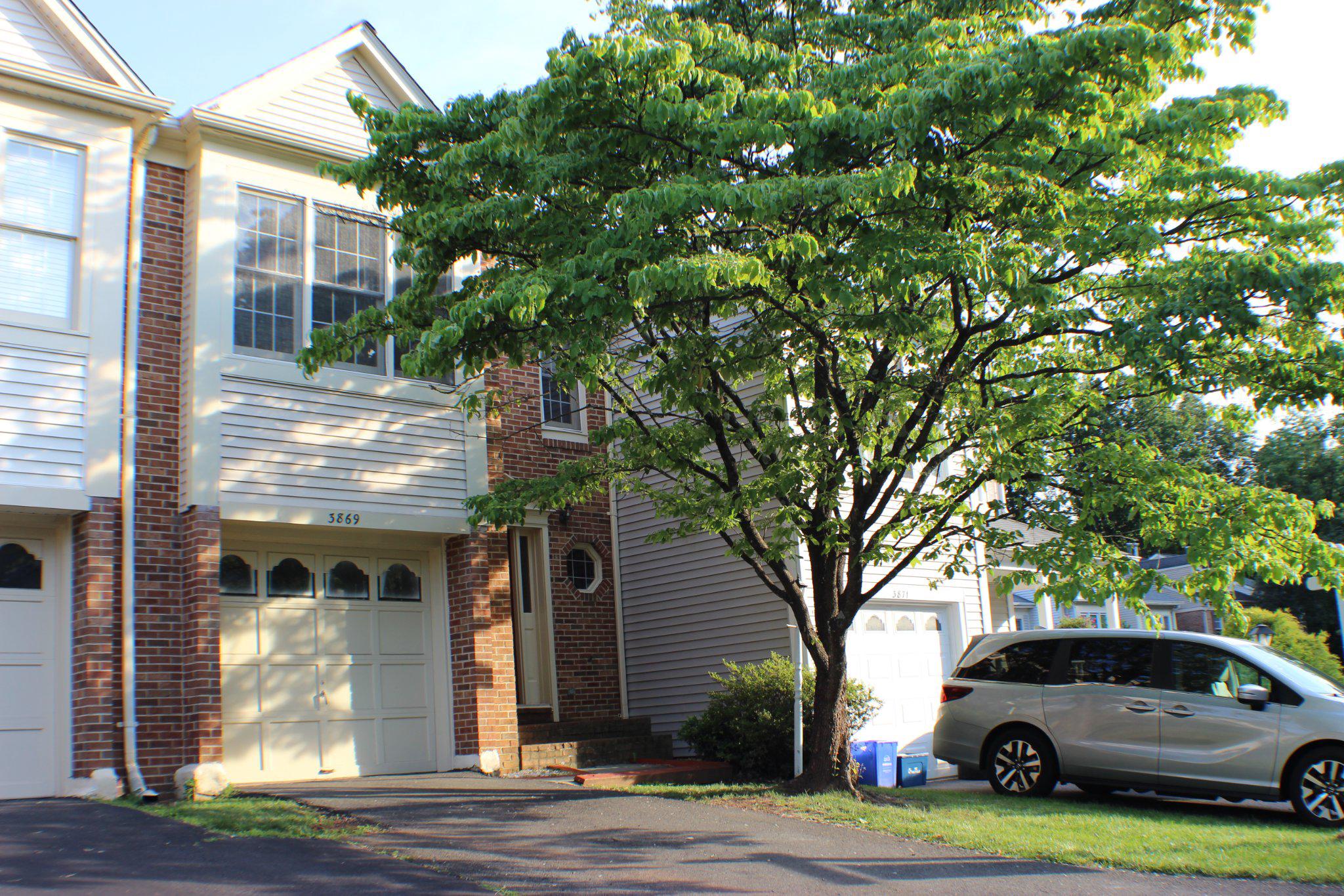 3869 WAYTHORN PLACE