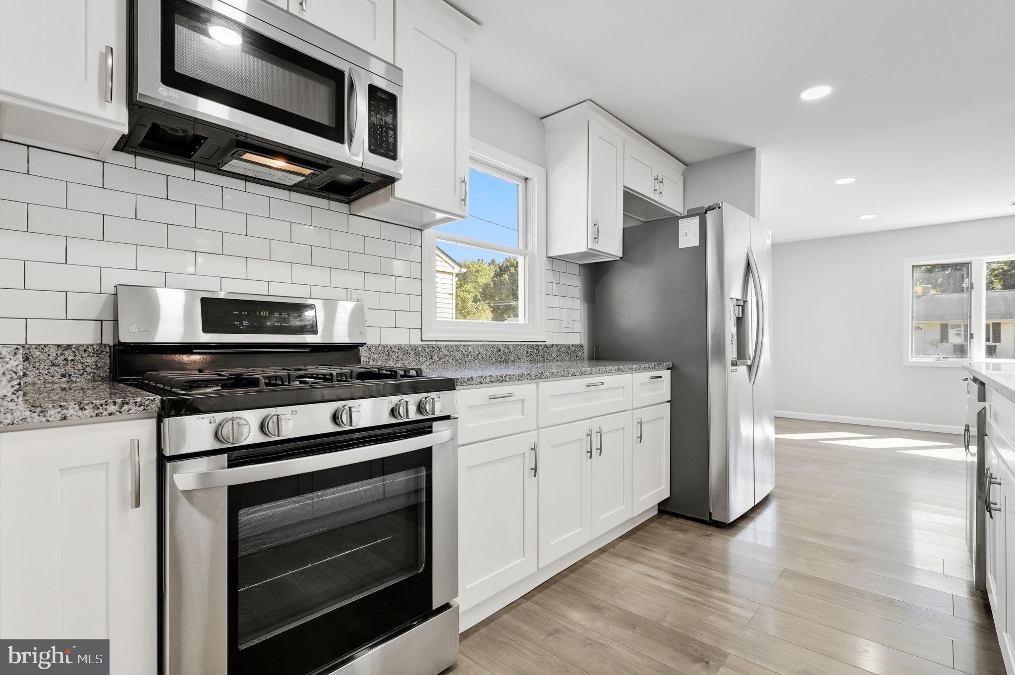 GLEN GARDENS - Residential