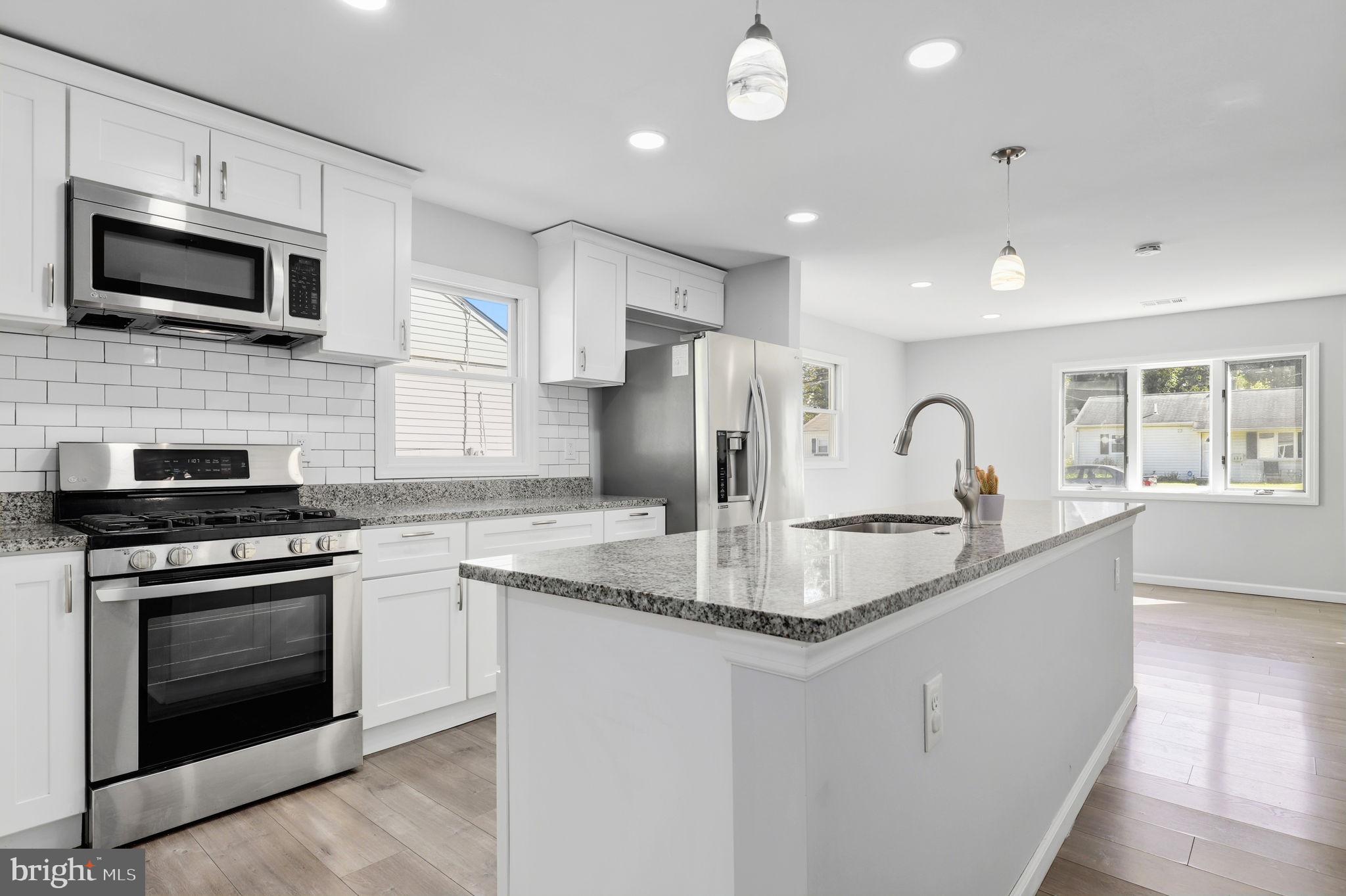 GLEN GARDENS - Residential