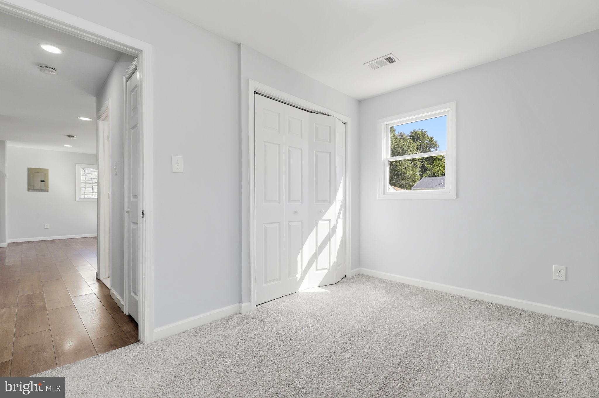 GLEN GARDENS - Residential