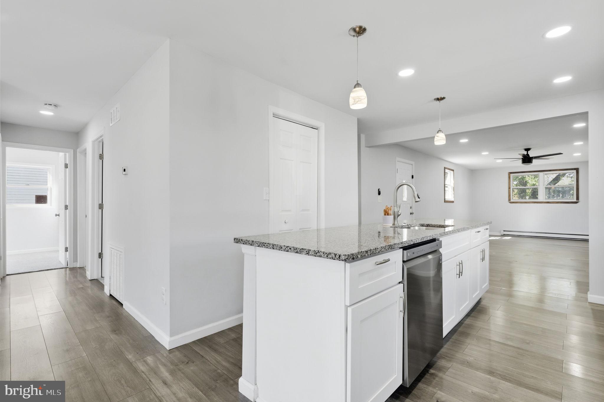 GLEN GARDENS - Residential