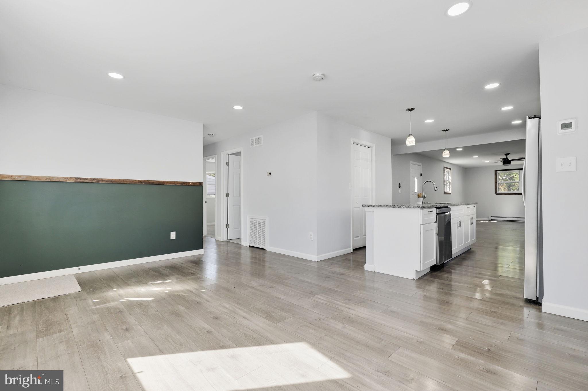 GLEN GARDENS - Residential