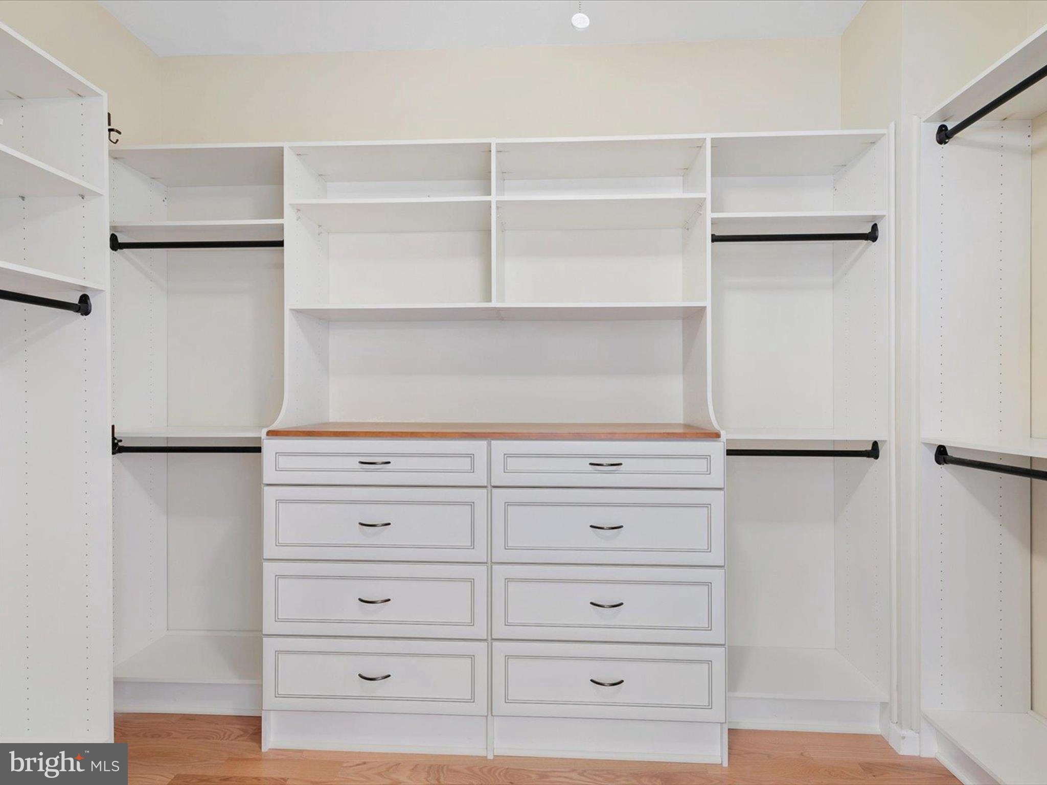 LORD BALTIMORE - Residential