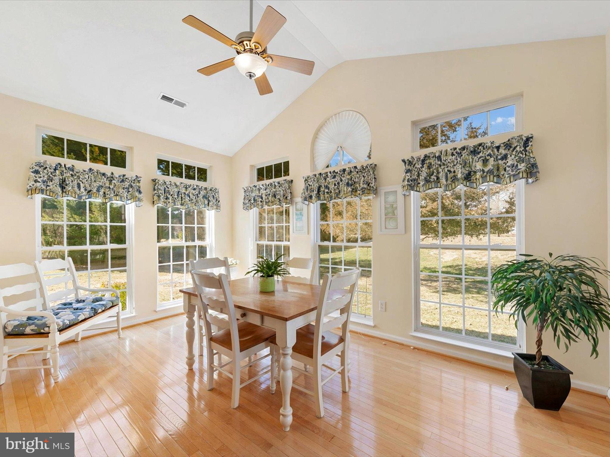 LORD BALTIMORE - Residential