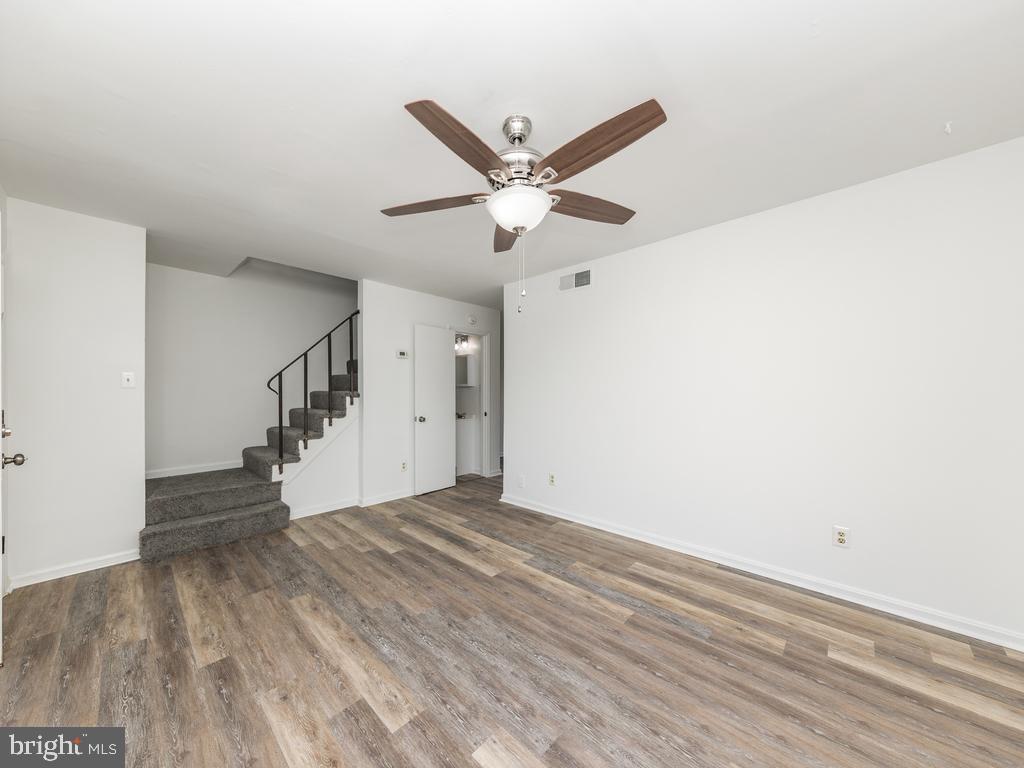 CENTRAL PARK TOWNHOMES - Residential