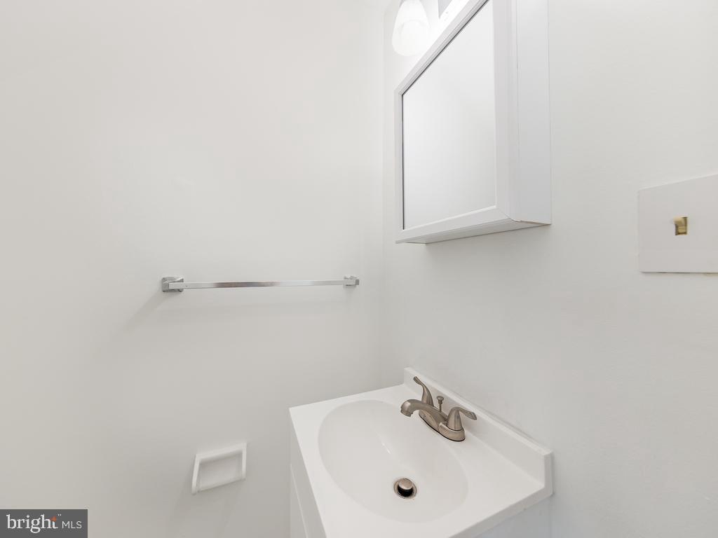 CENTRAL PARK TOWNHOMES - Residential