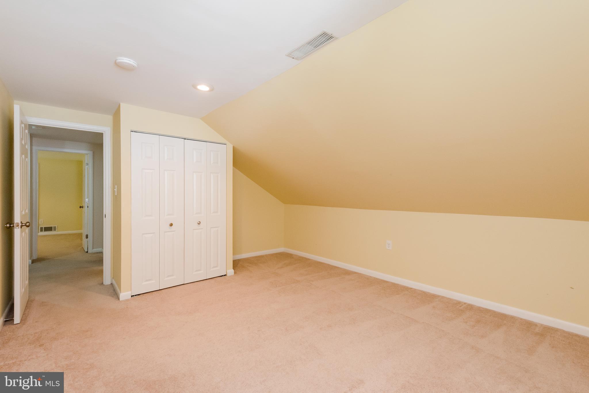 BUCKINGHAM - Residential