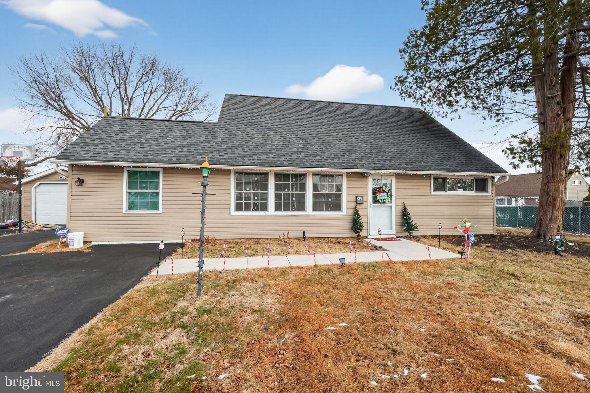 INDIAN CREEK - Residential