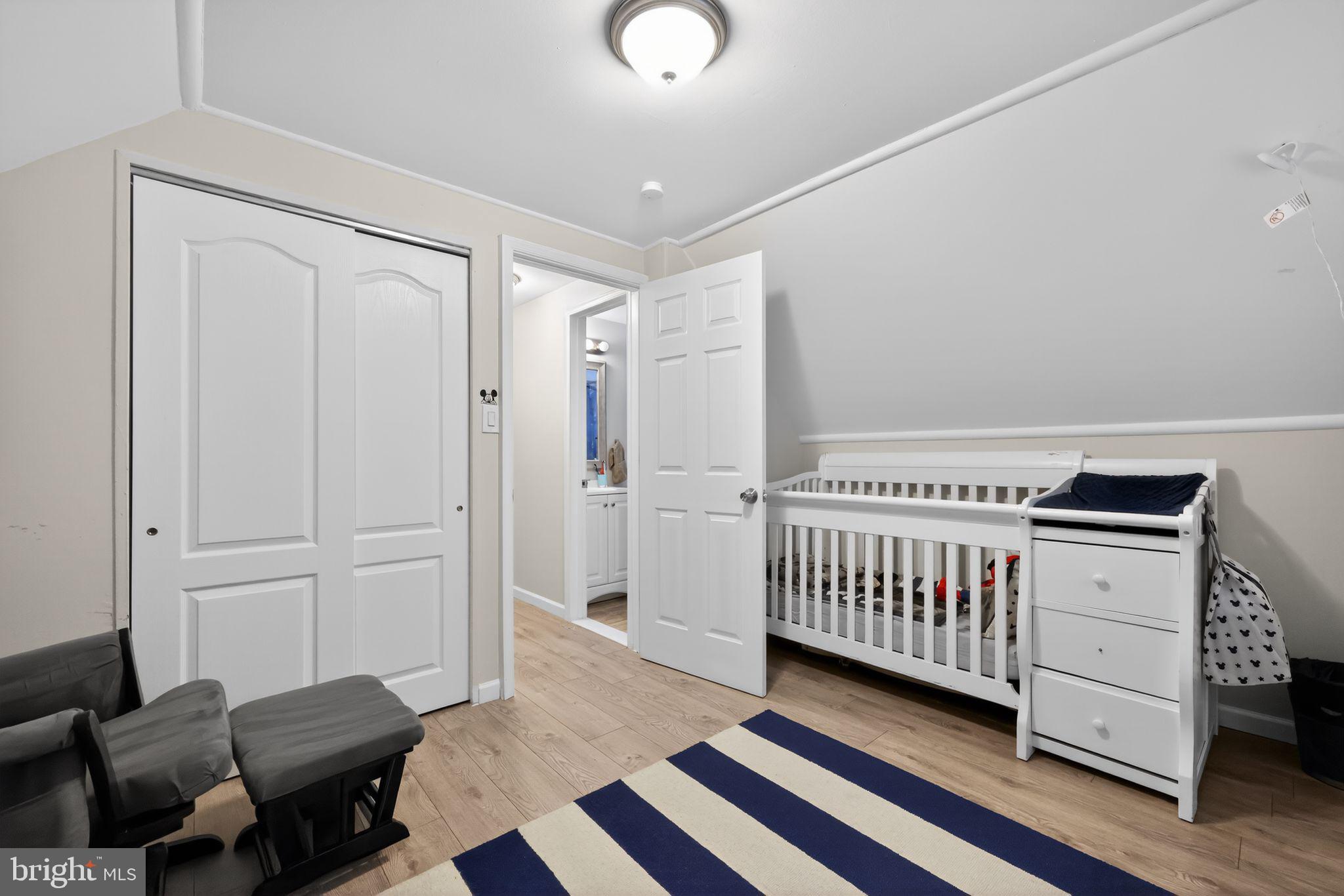 INDIAN CREEK - Residential