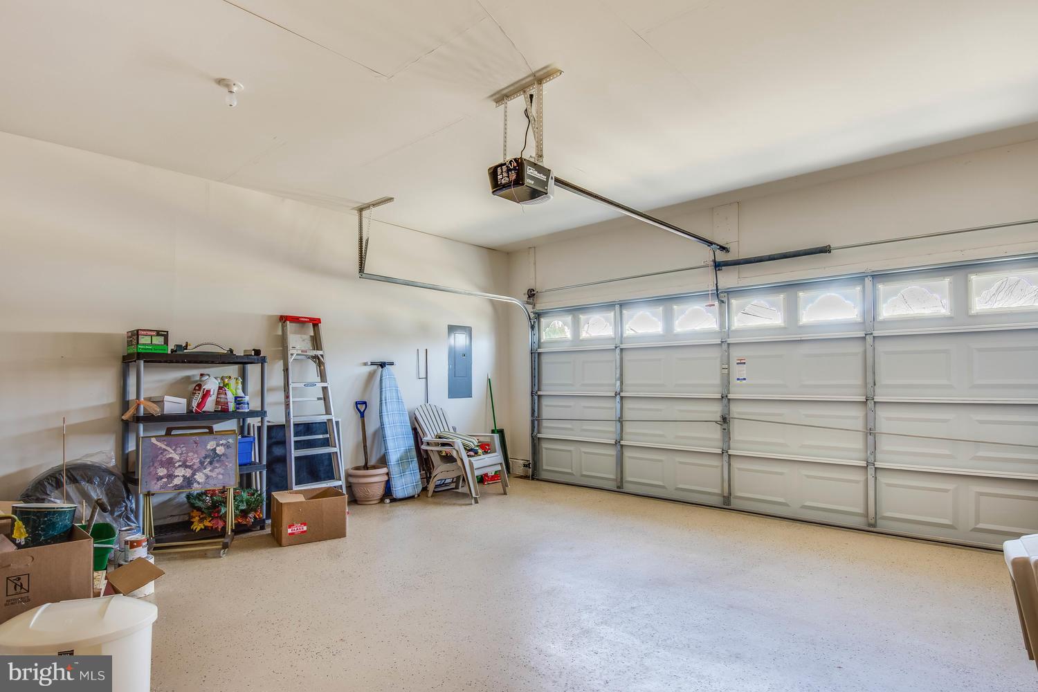 SYMPHONY VILLAGE AT CENTREVILLE - Residential