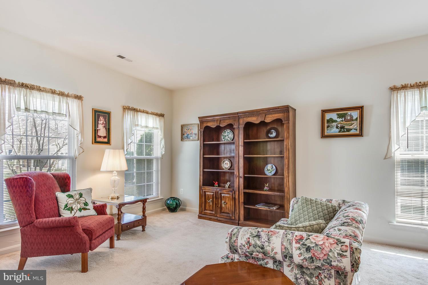 SYMPHONY VILLAGE AT CENTREVILLE - Residential