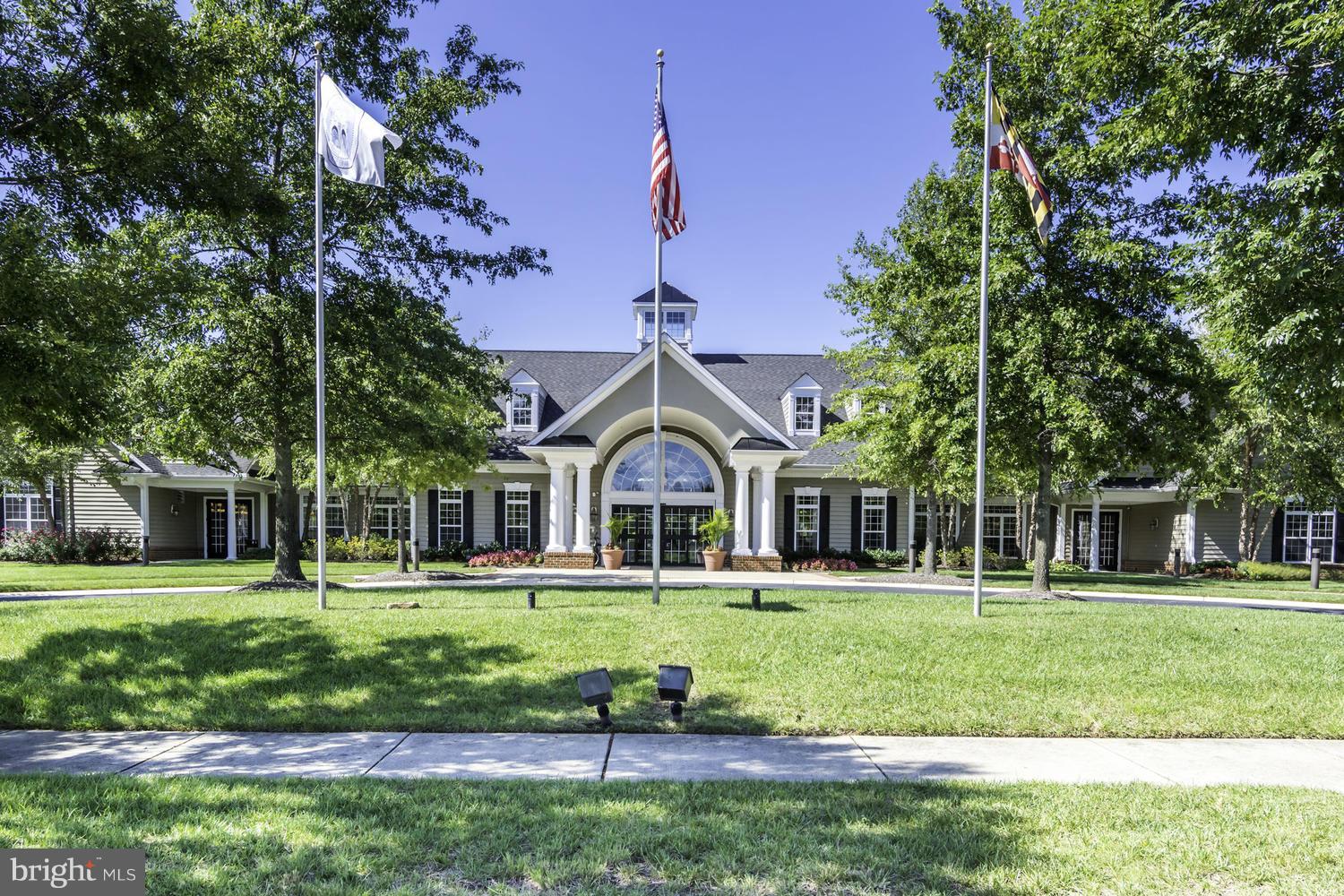 SYMPHONY VILLAGE AT CENTREVILLE - Residential