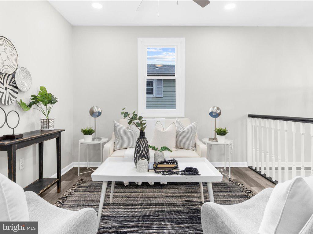 GLENDALE TERRACE - Residential