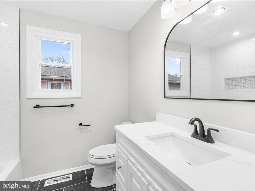 GLENDALE TERRACE - Residential