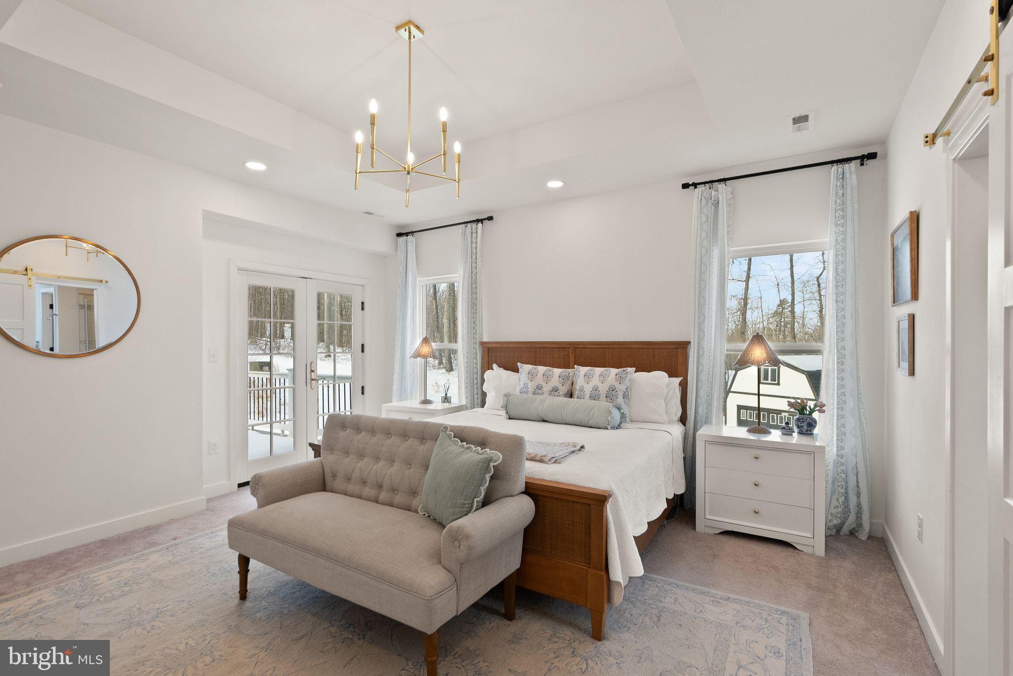 SADDLE RIDGE - Residential