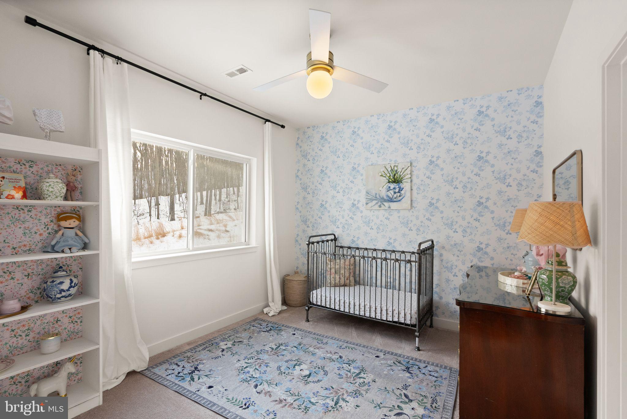 SADDLE RIDGE - Residential