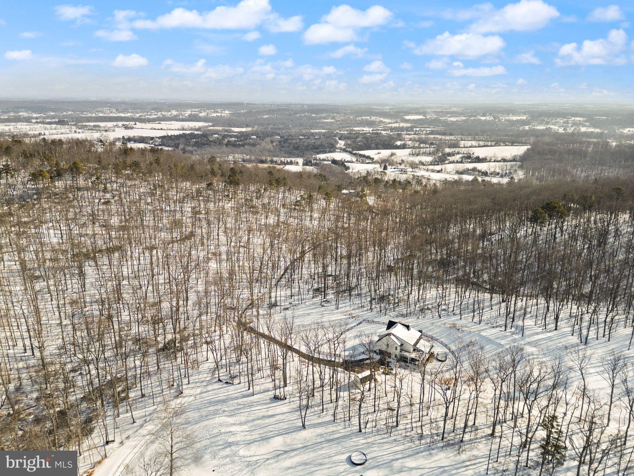 SADDLE RIDGE - Residential