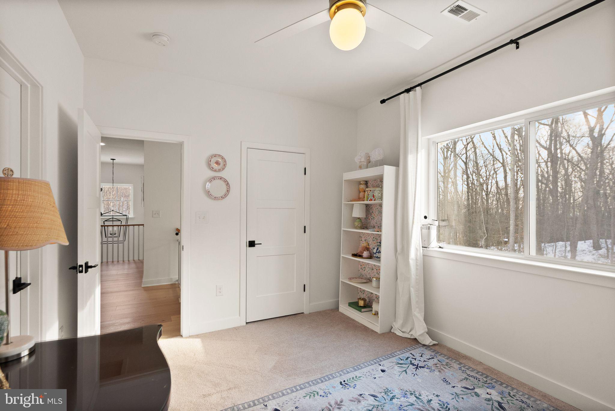 SADDLE RIDGE - Residential