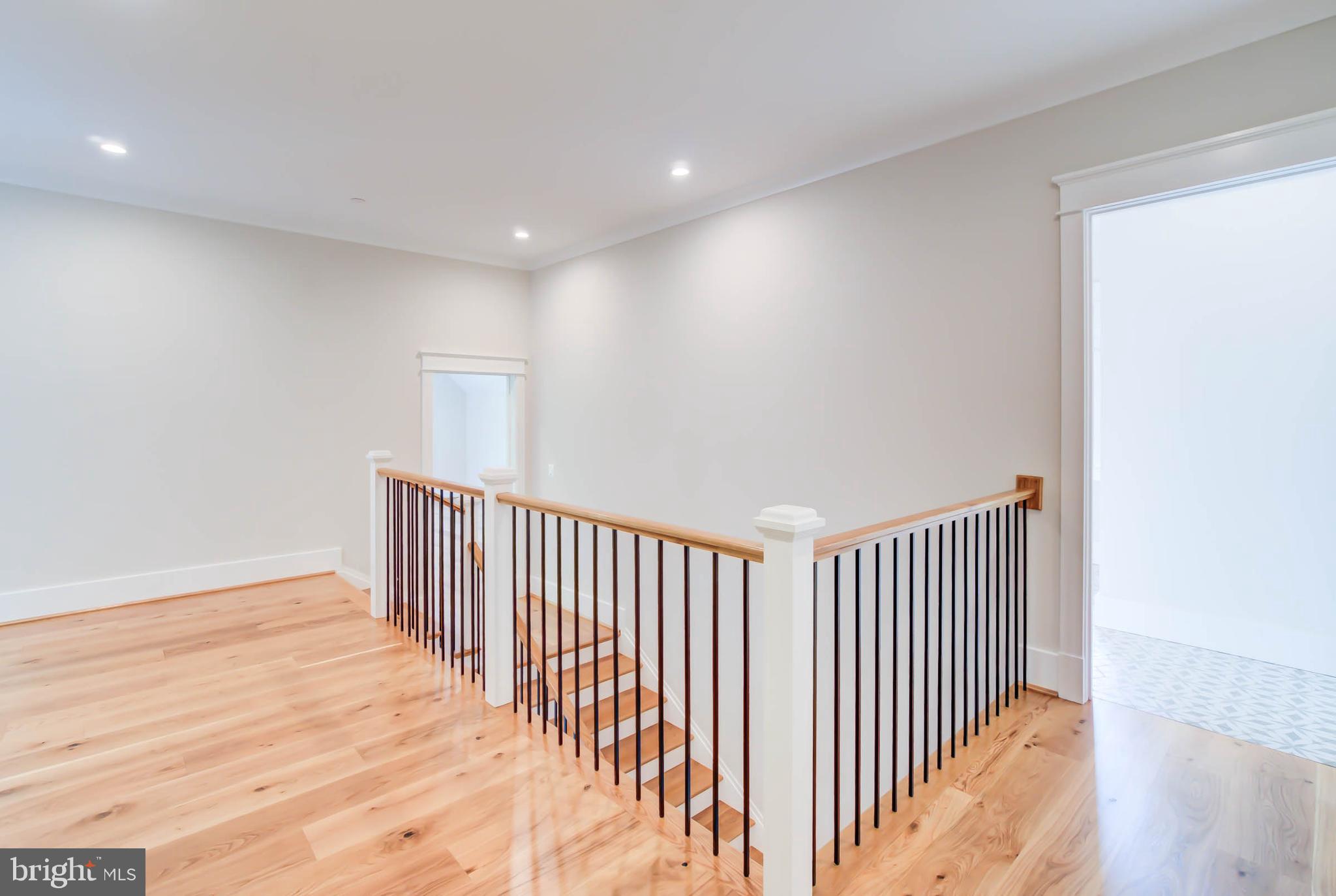 BATTERY PARK - Residential