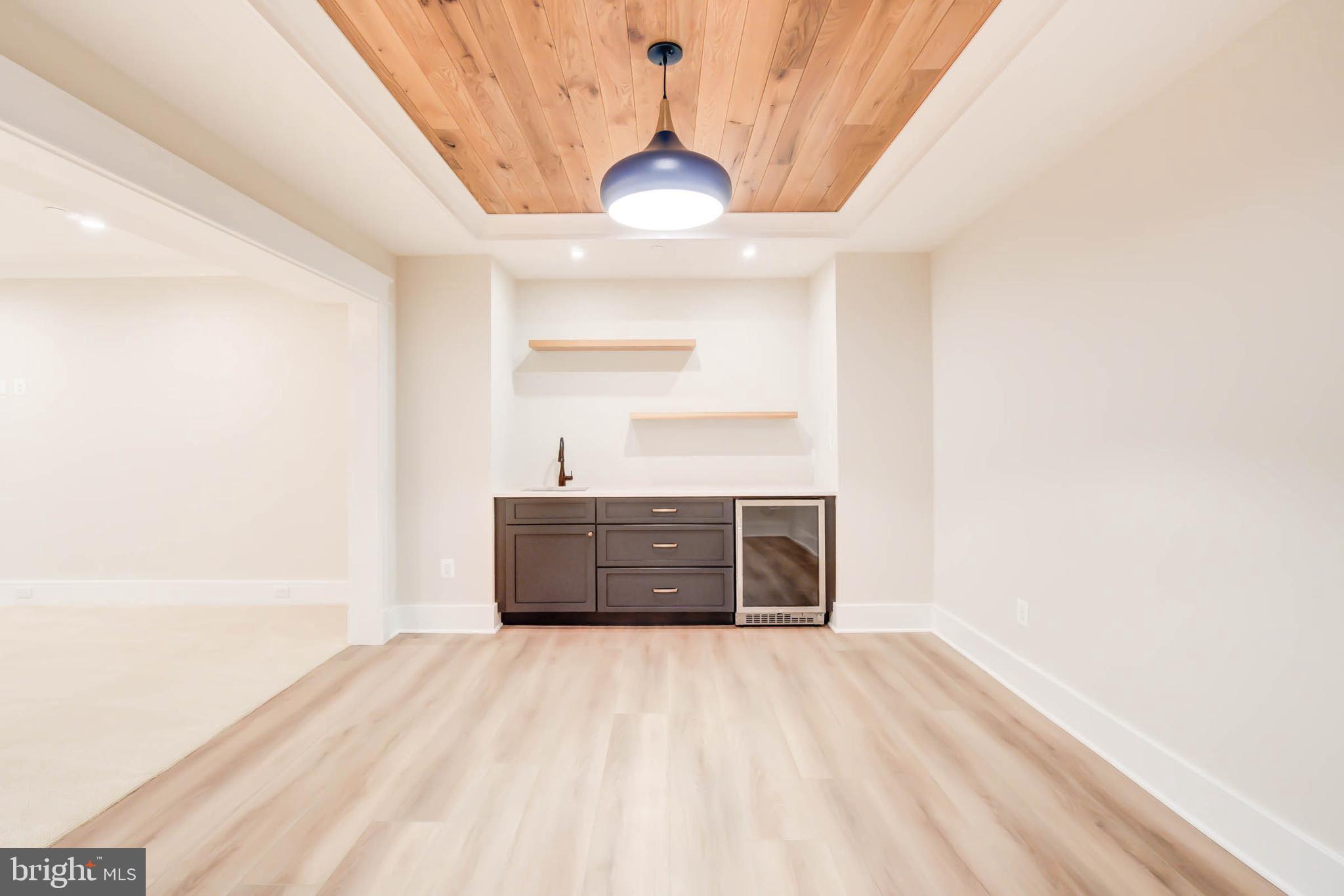 BATTERY PARK - Residential