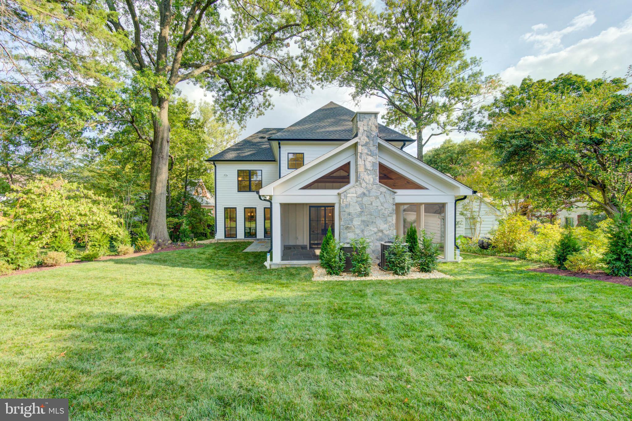 BATTERY PARK - Residential