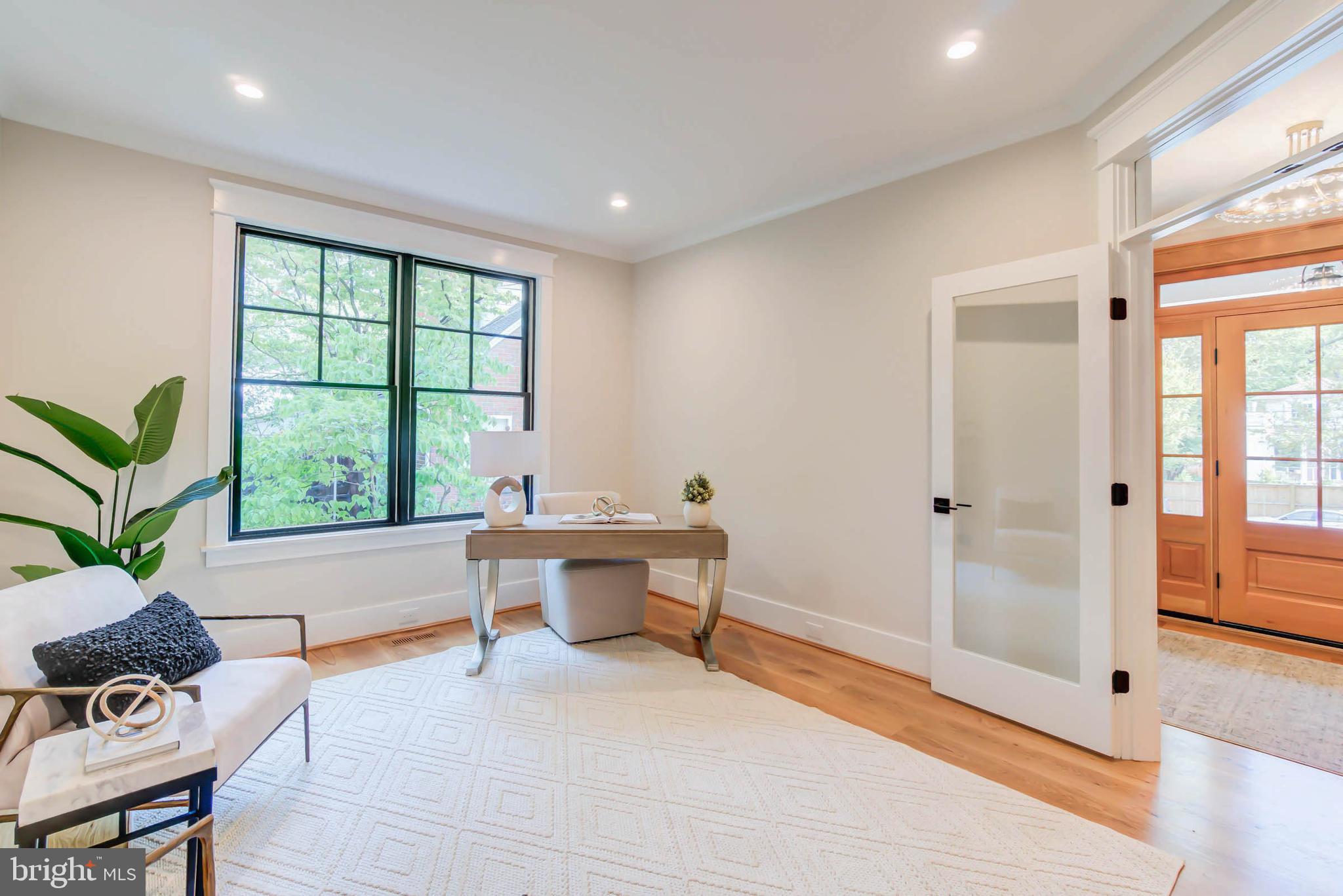 BATTERY PARK - Residential