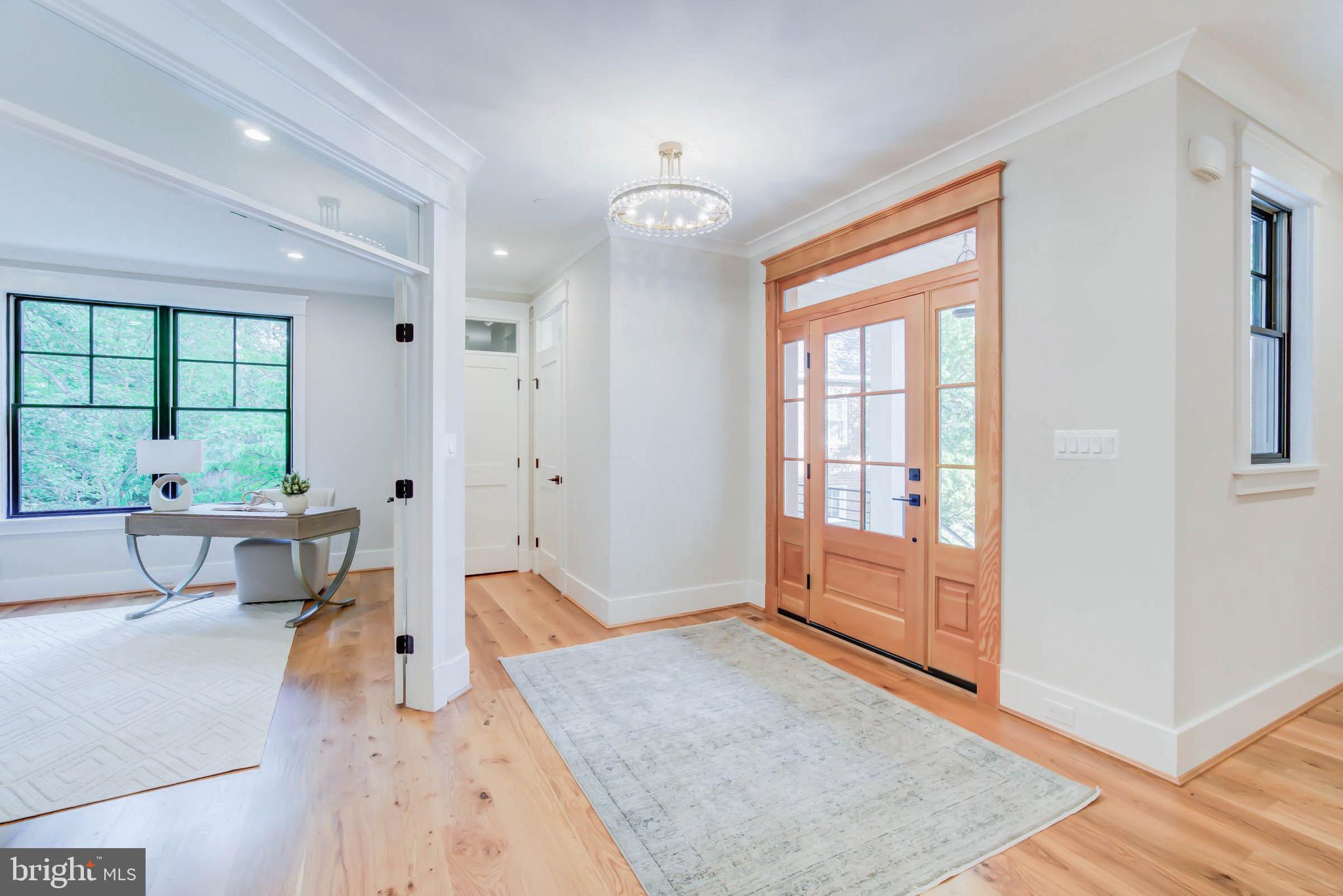 BATTERY PARK - Residential