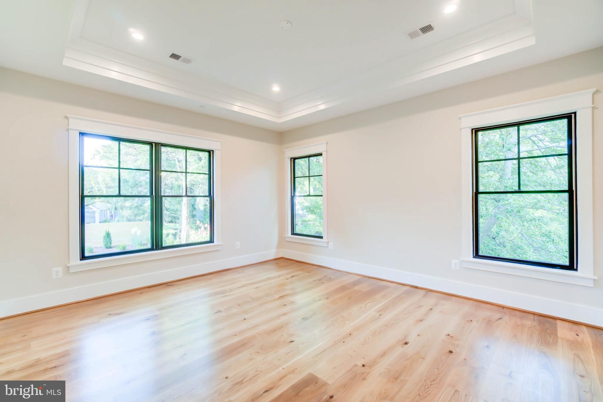 BATTERY PARK - Residential