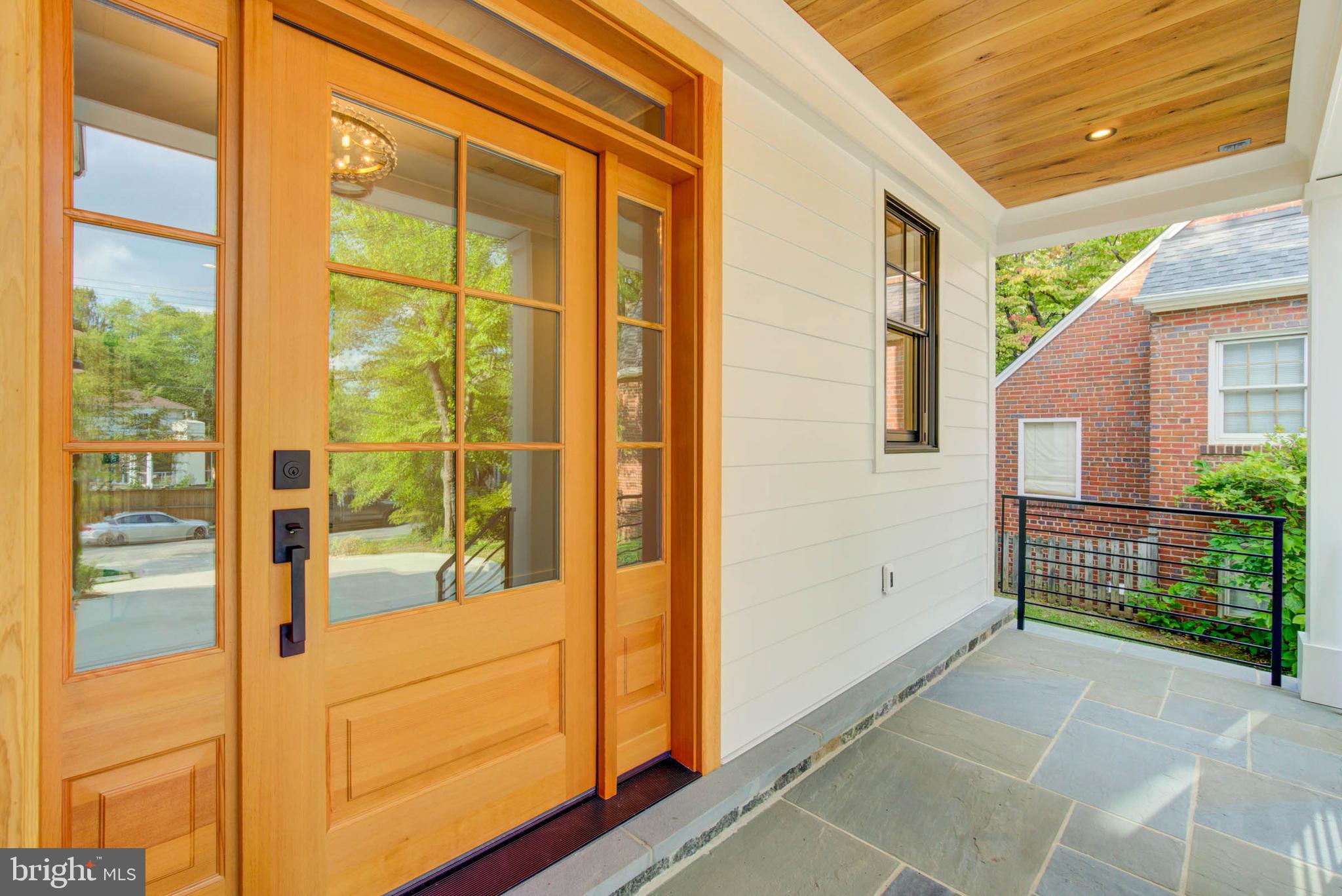 BATTERY PARK - Residential