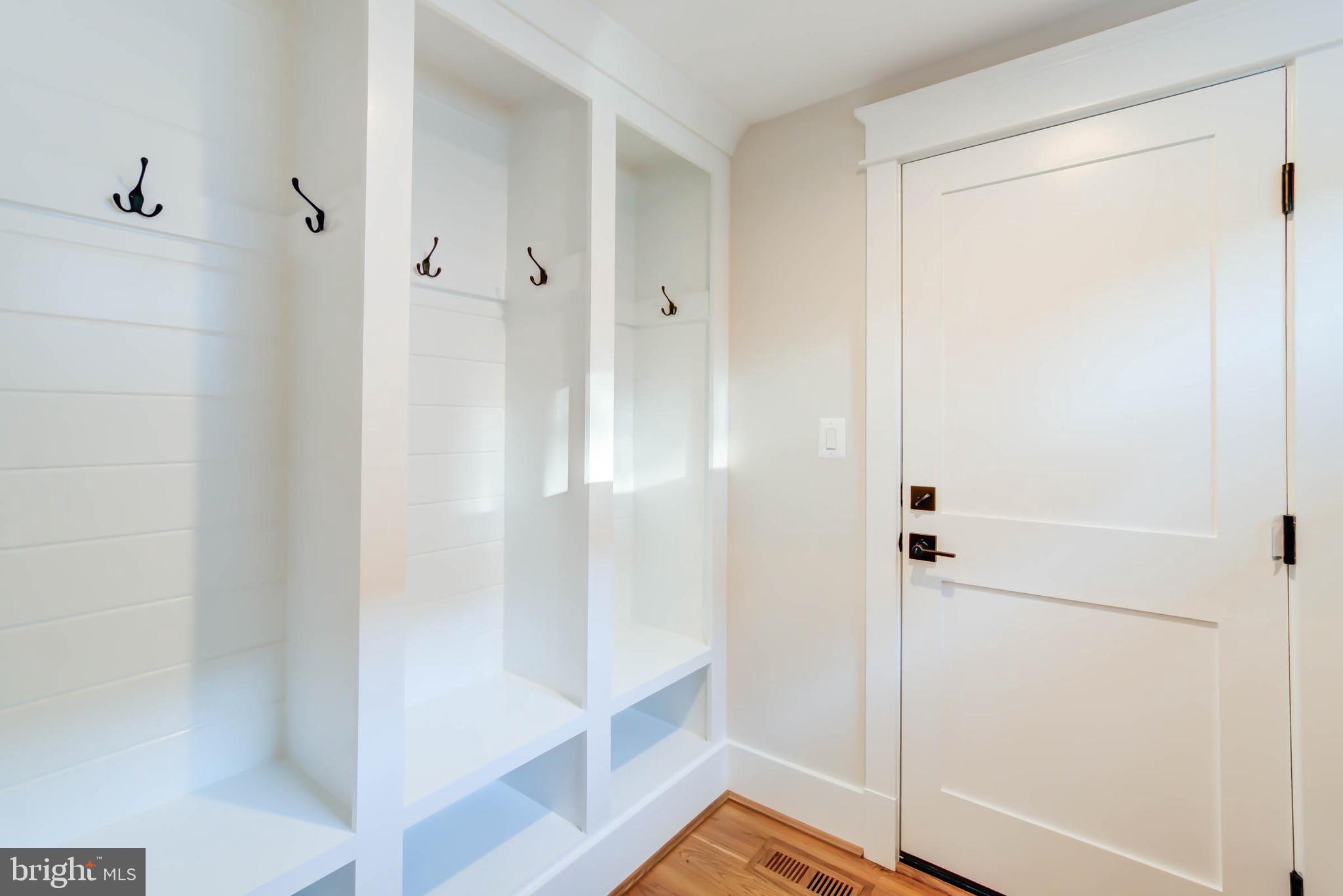 BATTERY PARK - Residential