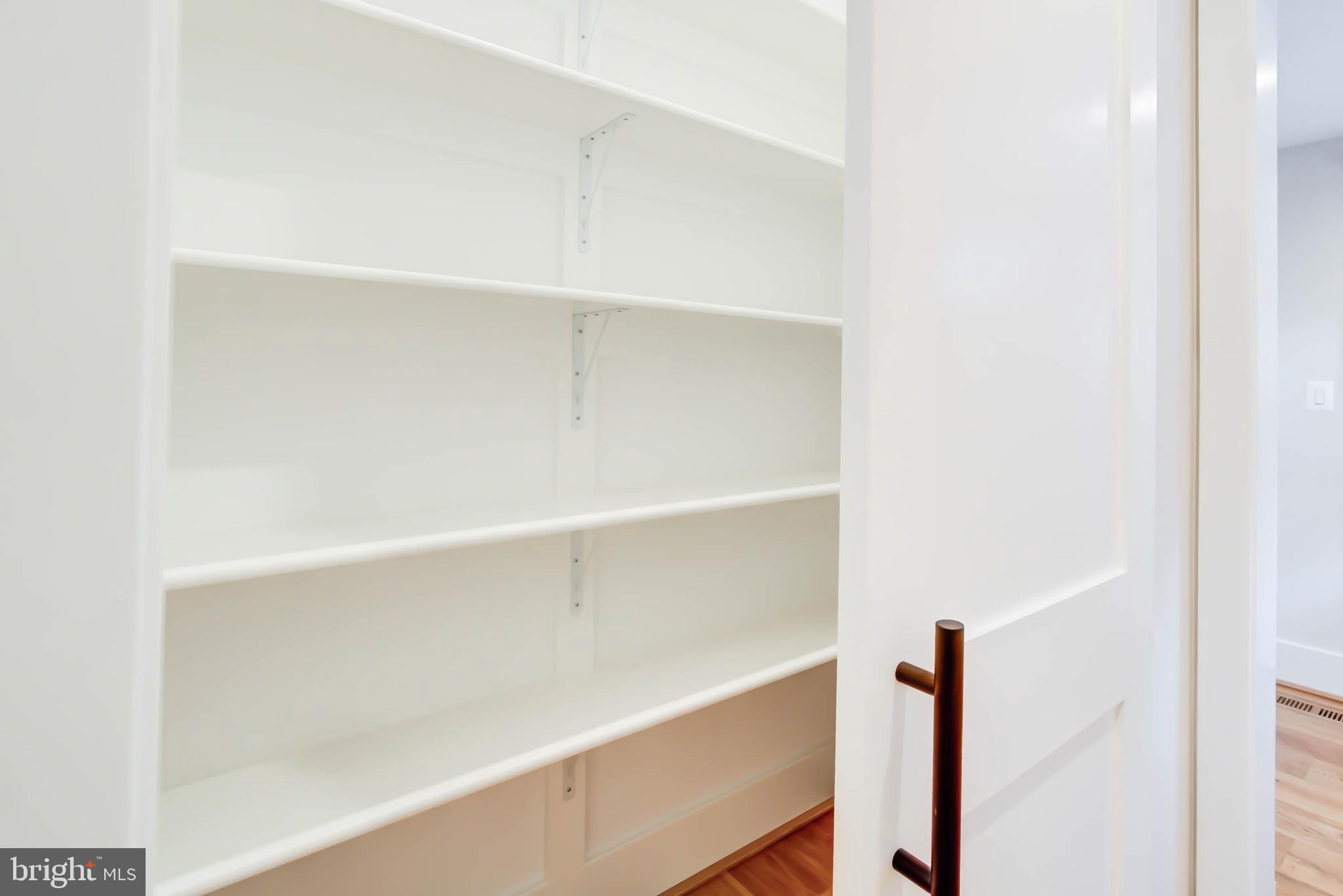 BATTERY PARK - Residential