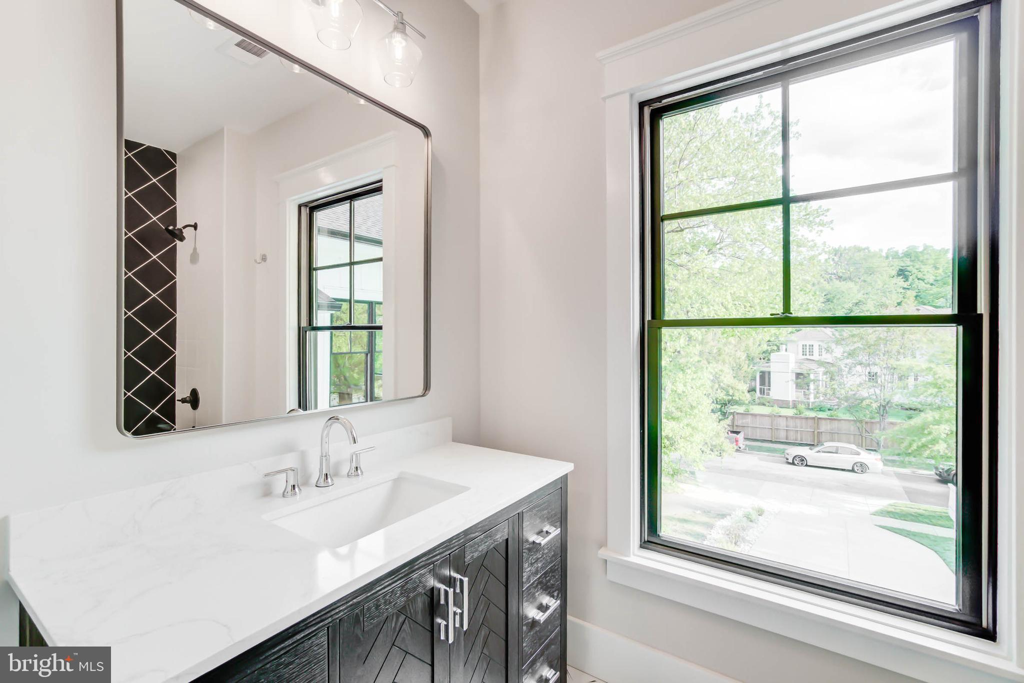 BATTERY PARK - Residential