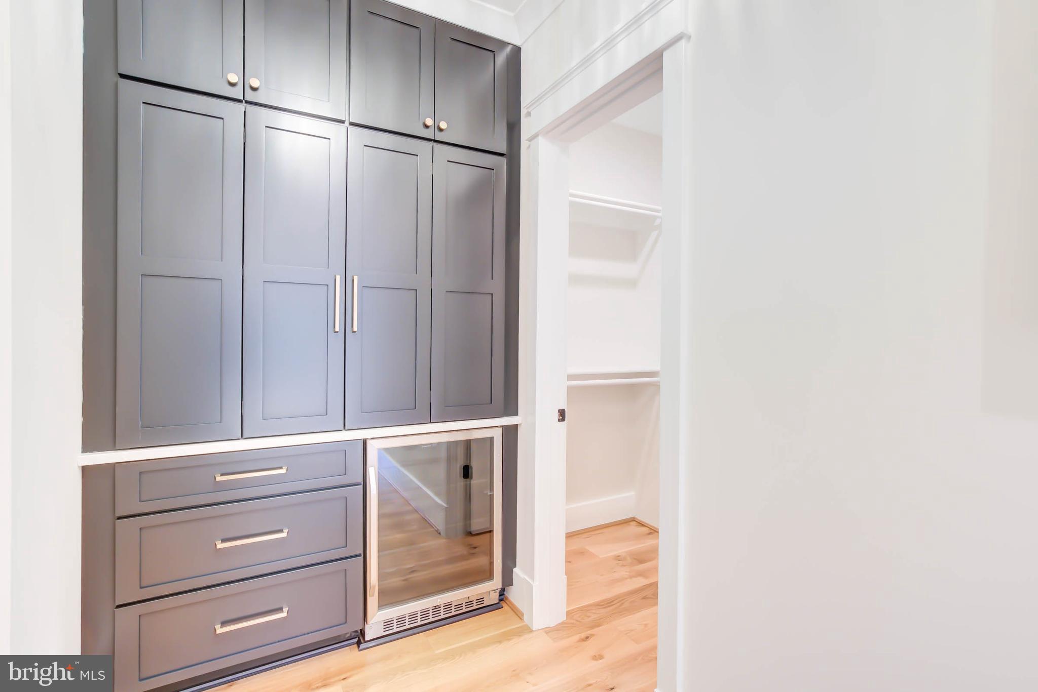 BATTERY PARK - Residential