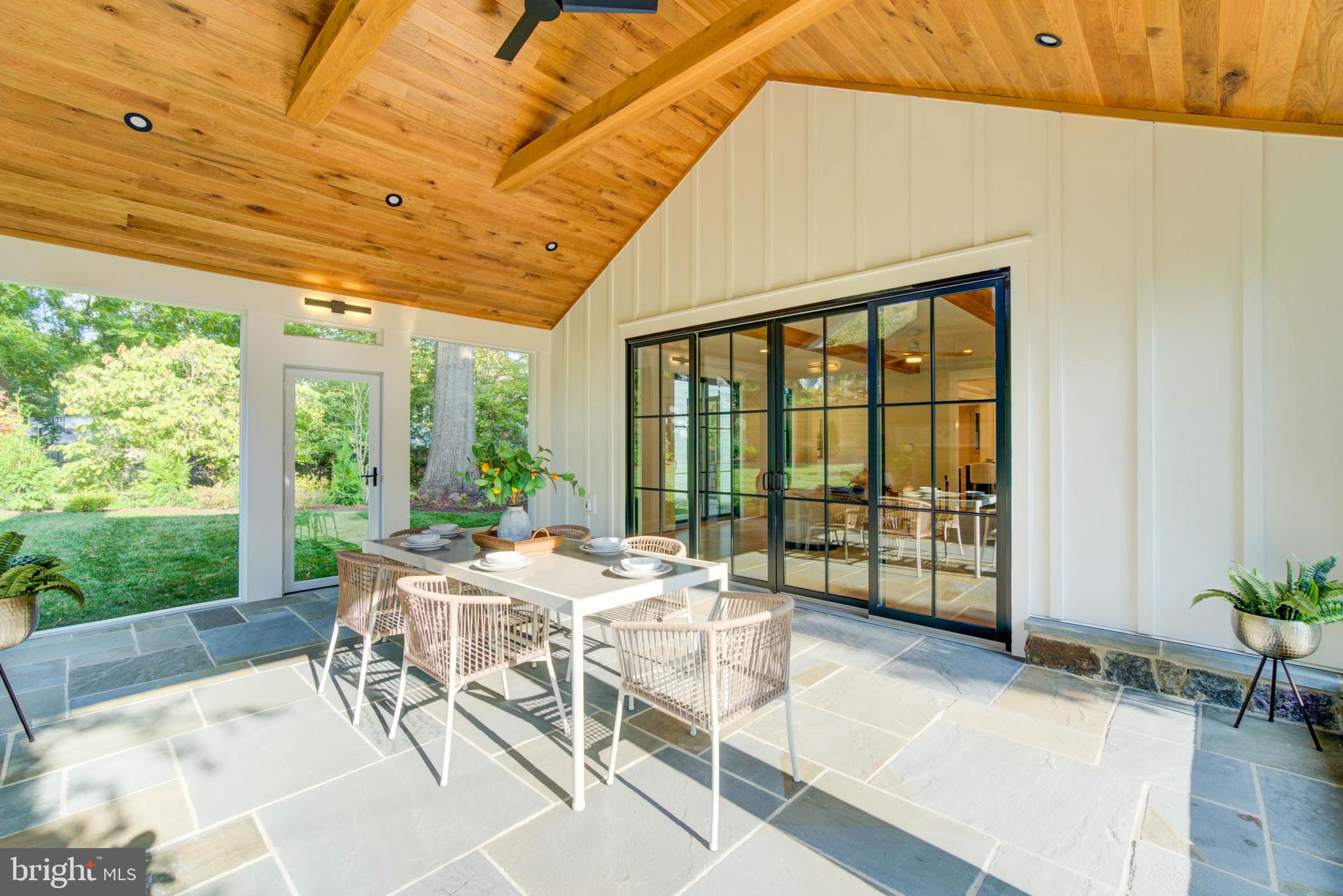 BATTERY PARK - Residential