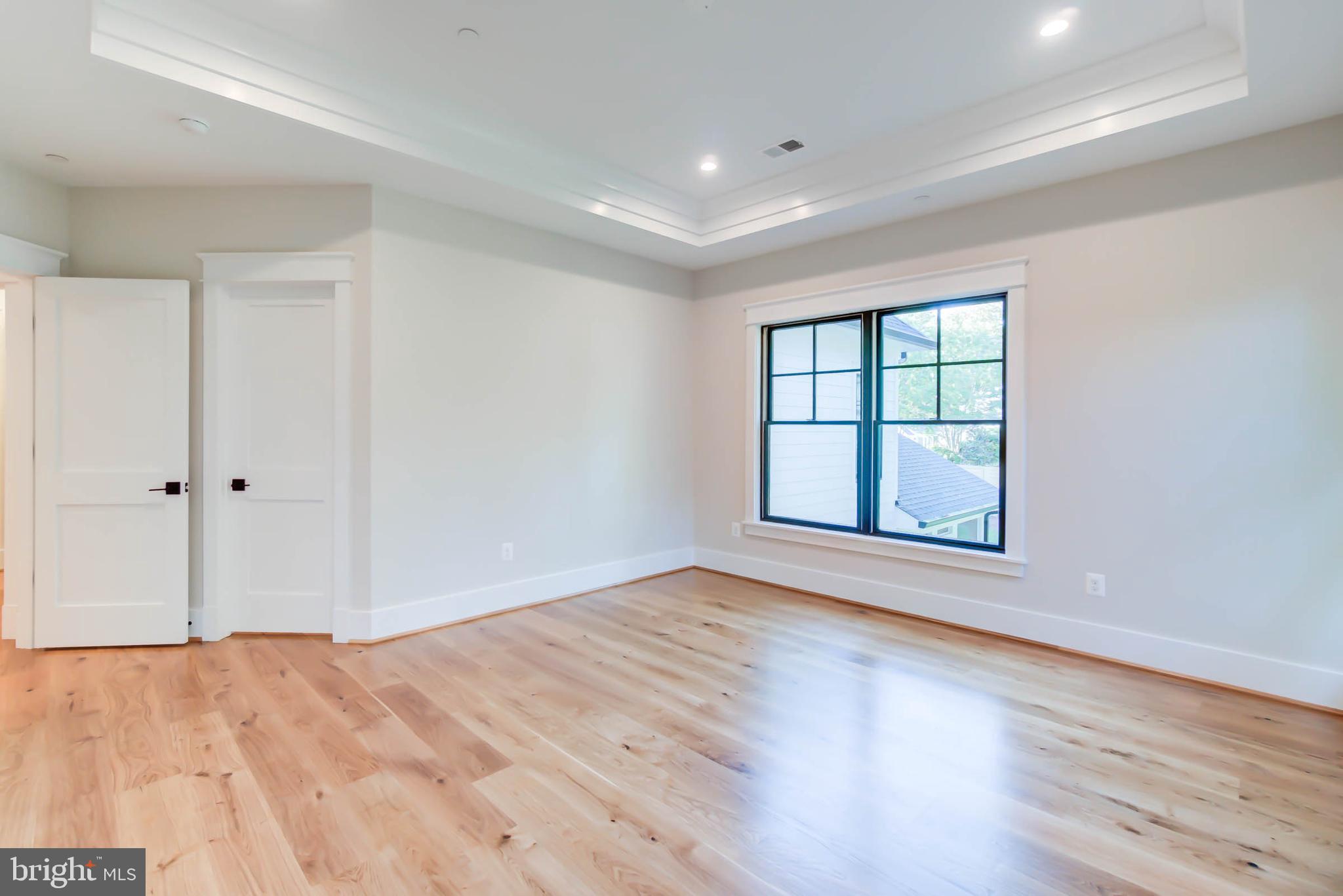 BATTERY PARK - Residential