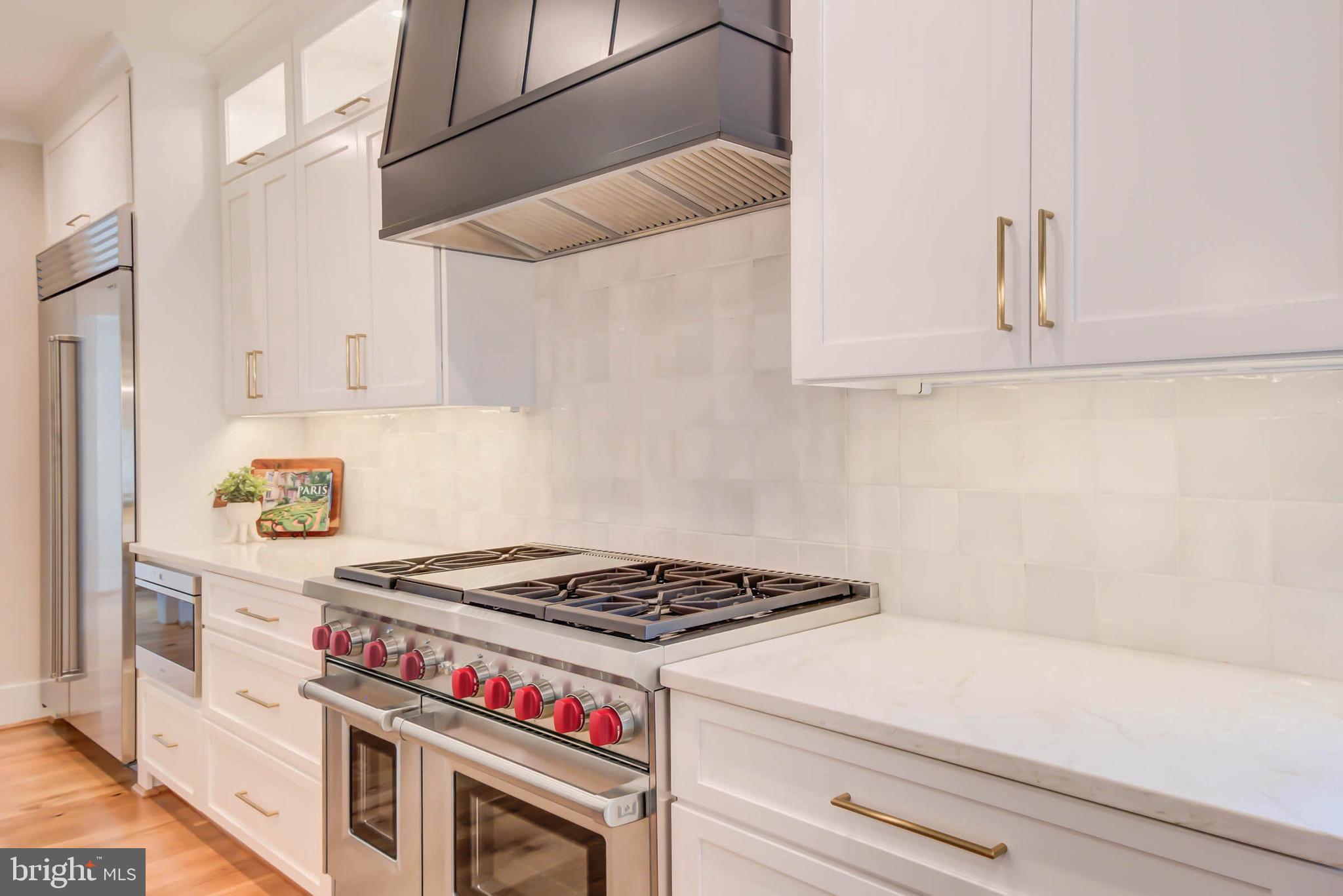 BATTERY PARK - Residential