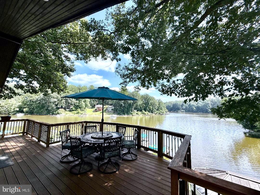 LAKE JACKSON - Residential