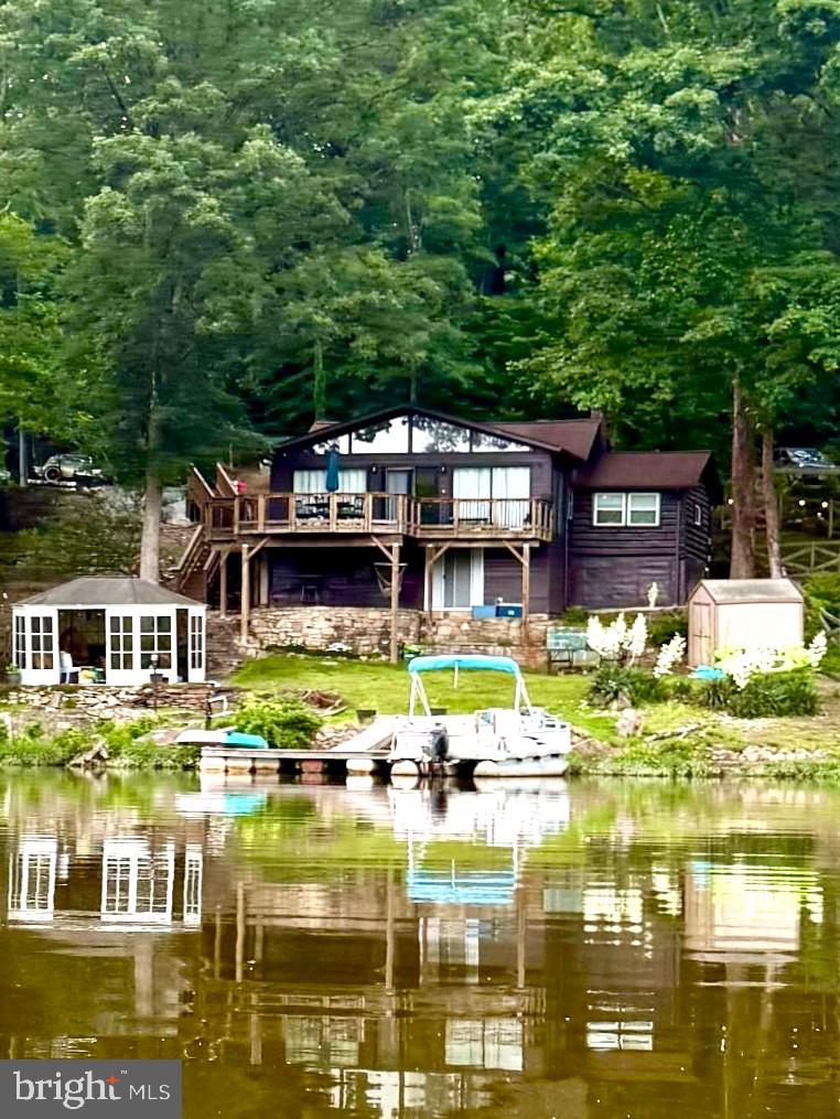 8389 HIGHVIEW STREET