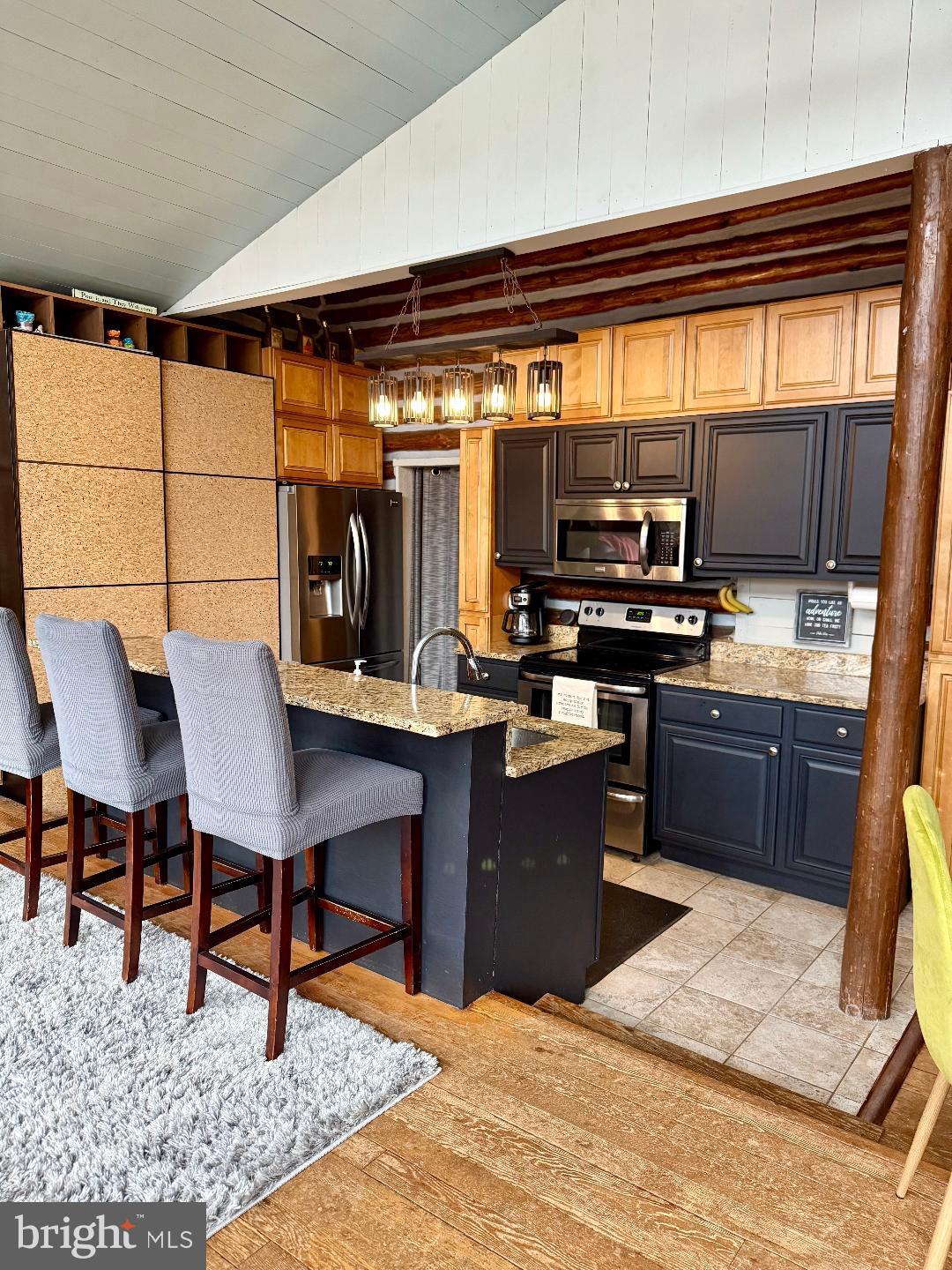 LAKE JACKSON - Residential