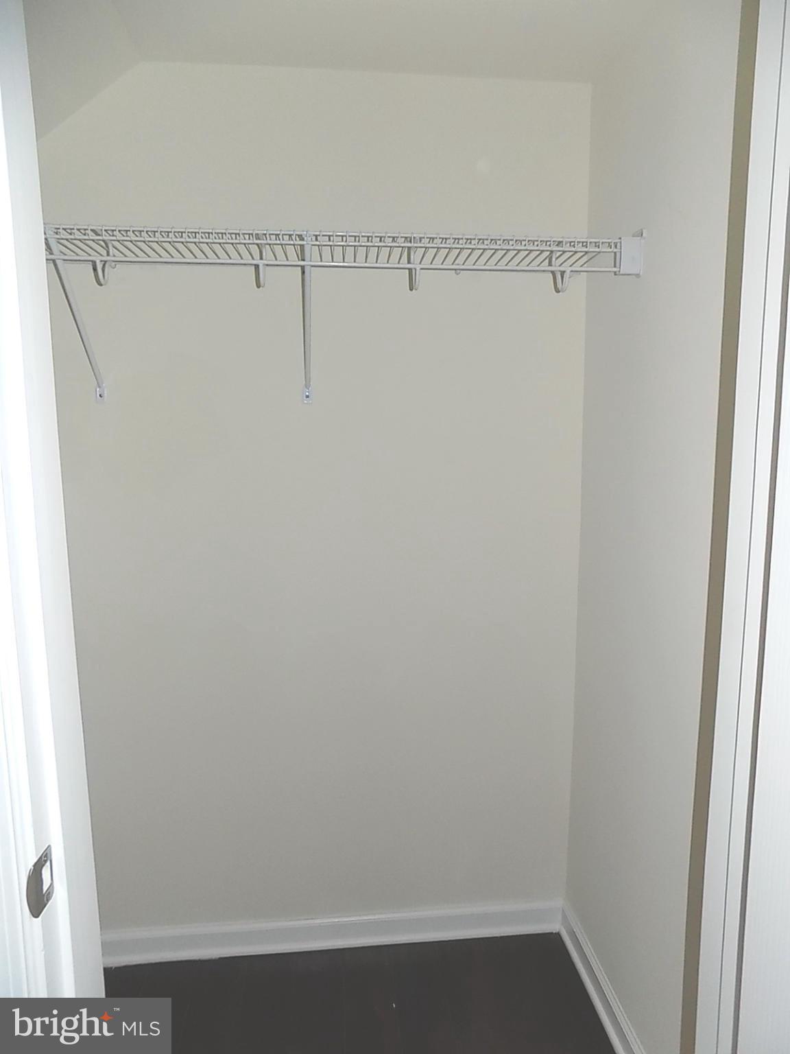 OXFORD SQUARE - Residential Lease