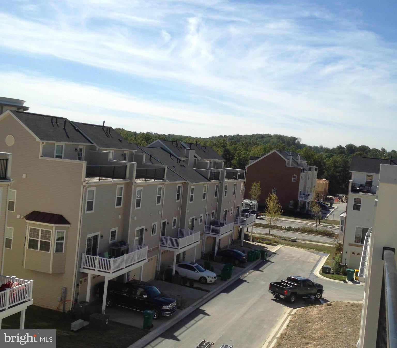 OXFORD SQUARE - Residential Lease