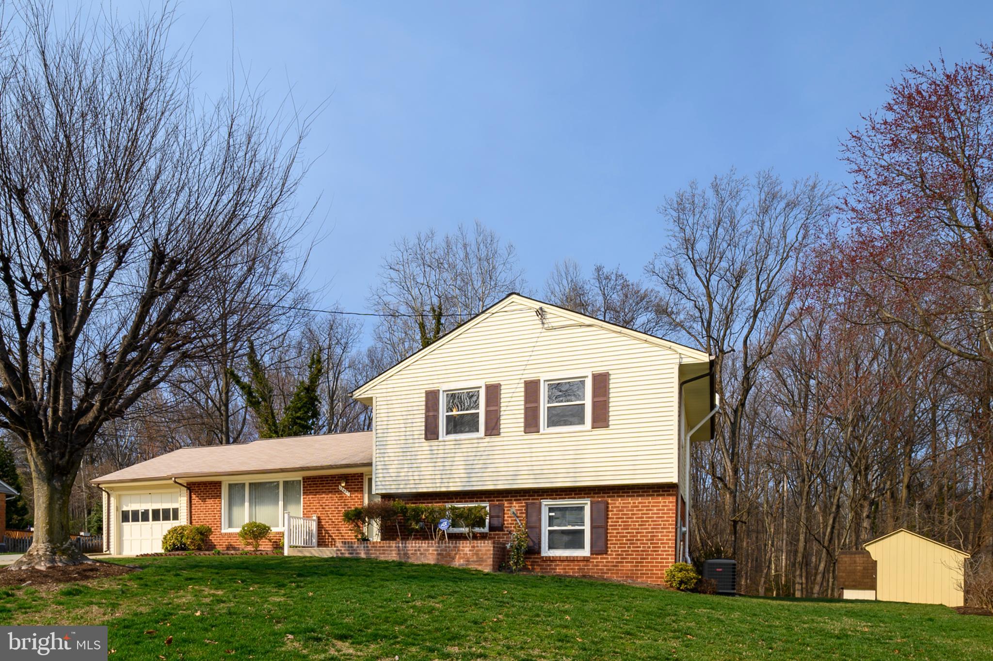 12425 PRETORIA DRIVE